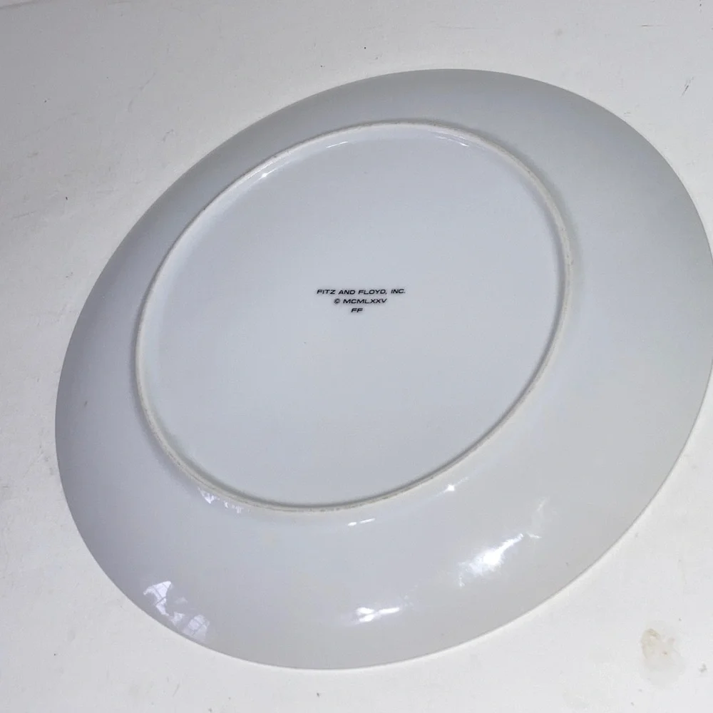 TEMPLE DRAGON by Fitz & Floyd Snack Plate with Saucer Slot 9.25 inch Diameter